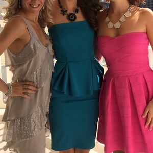 Elegant Strapless turquoise Dress